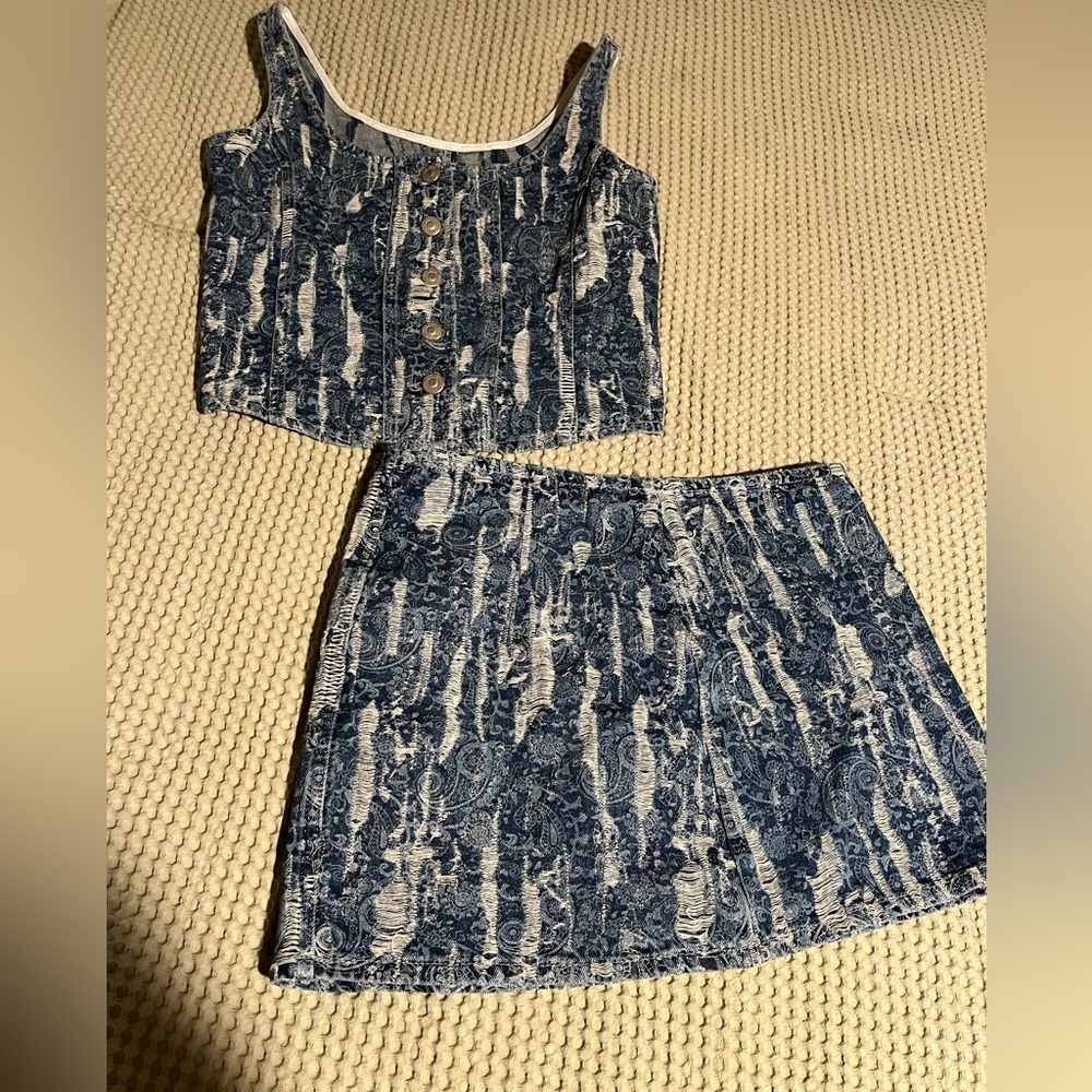 Zara Navy and White Paisley denim set